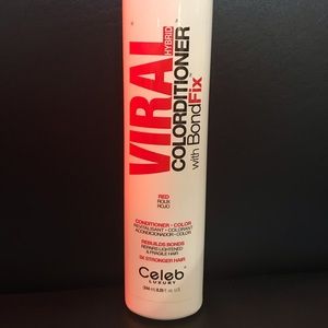 Viral Colorditioner with BondFix (Red) 8.25 FL.OZ.